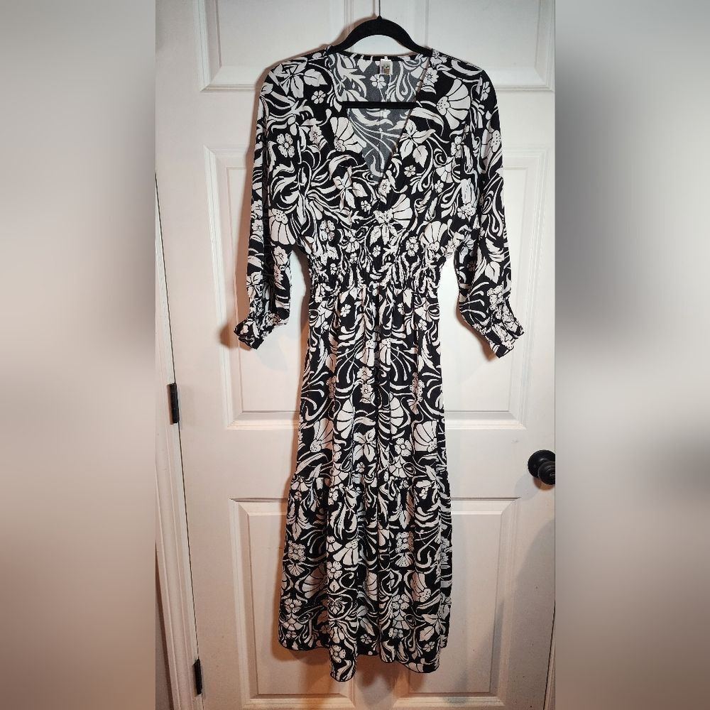 India Boutique Black & White Floral Cotton Blend V-Neck Maxi Dress